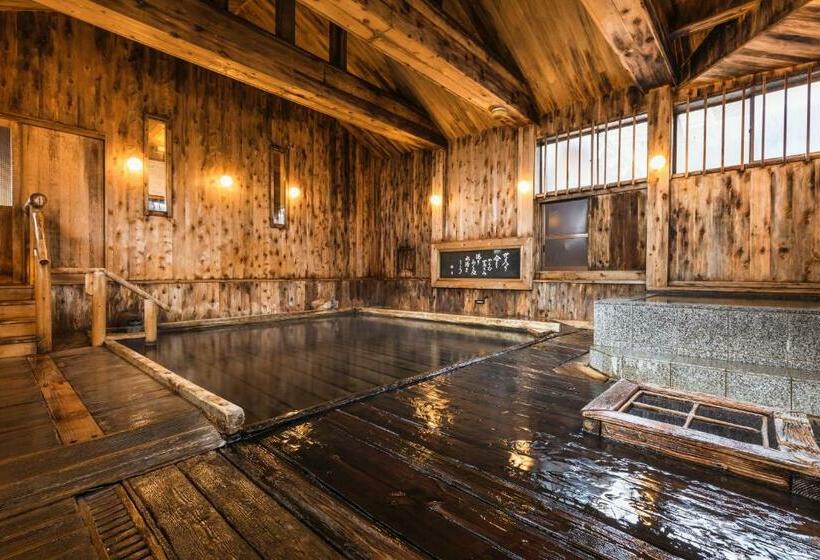 Номер Superior, Tsuta Onsen Ryokan