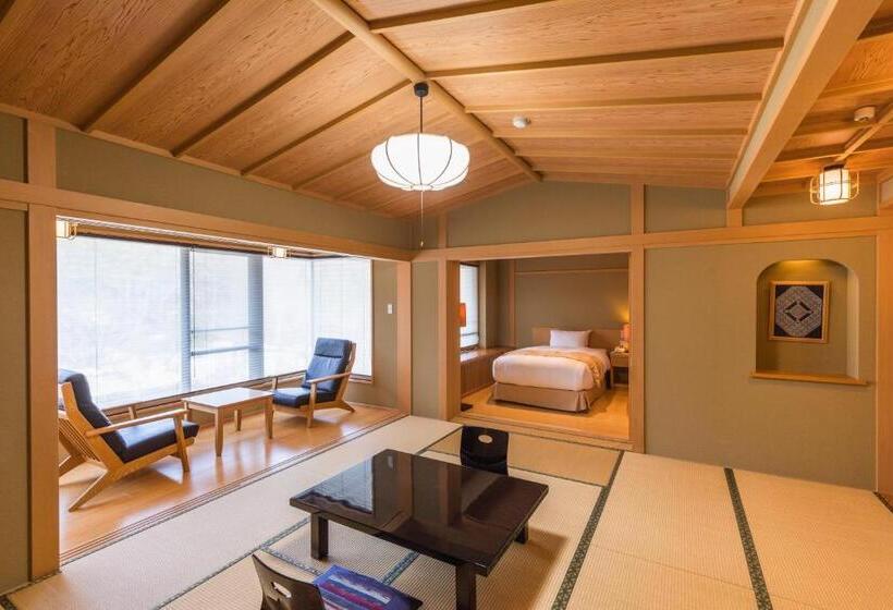 Четырехместный номер Премиум, Tsuta Onsen Ryokan