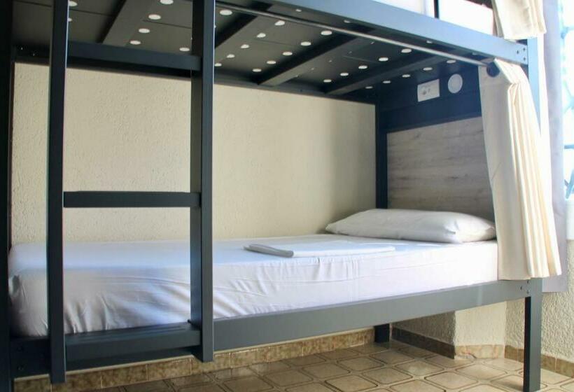 Cama em Quarto Compartilhado, Alberg Costa Brava