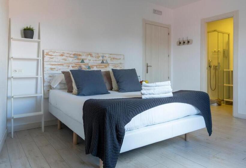 Номер Стандарт, Albergue Lamorena