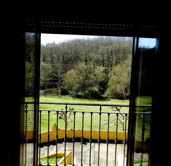 Семейный Номер, Hostel El Lago, Caceres