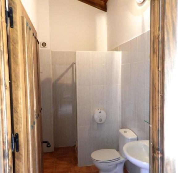 Номер Стандарт Трехместный, Hostel El Lago, Caceres