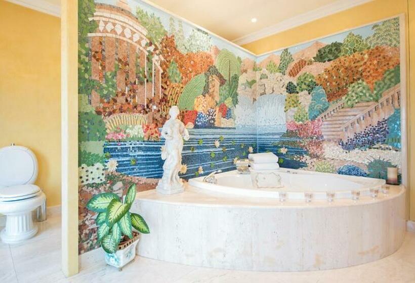 Полулюкс Повышенной Комфортности, Boutique Edelweiss La Garriga