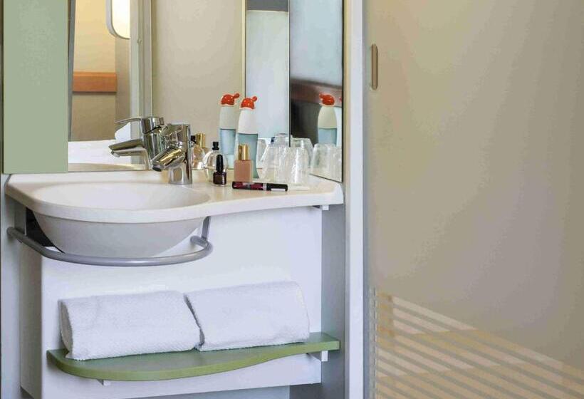 Номер Стандарт с Койками, Ibis Budget Valencia Alcasser