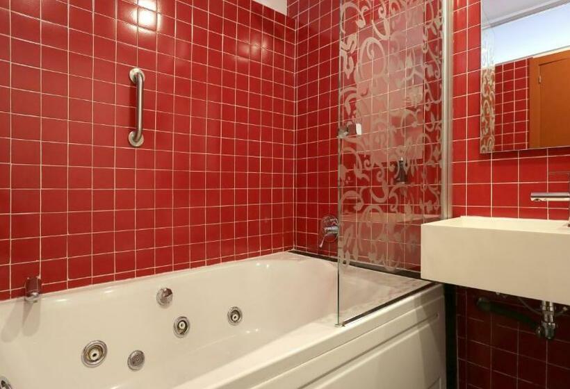 Люкс Вид на Сад, Posada Del Agua