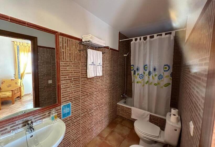 バルコニー付きスタンダードルーム, Restaurante Los Caños De La Alcaiceria