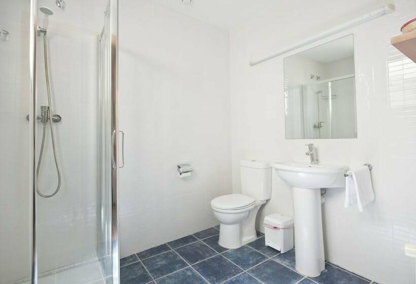 Номер Стандарт, Hostal La Salut De Terrades