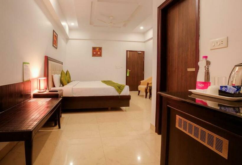 豪华房间, Treebo Shivam Inn Near Singapore Mall