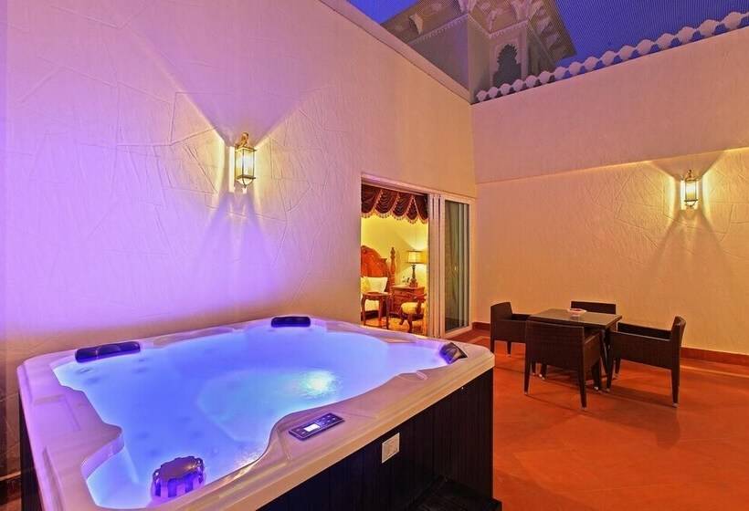 سوئیت رویال, Shouryagarh Resort & Spa