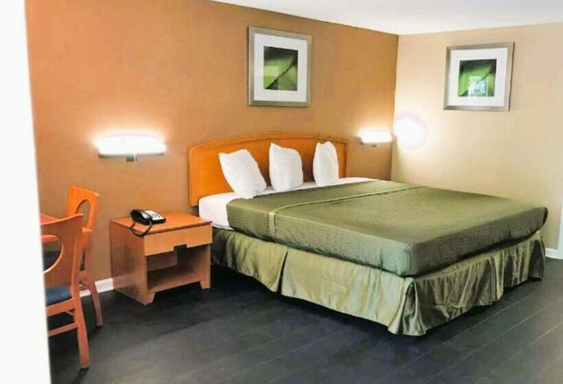 غرفة ديلوكس سرير كينج, OYO Hotel Tallahassee Downtown