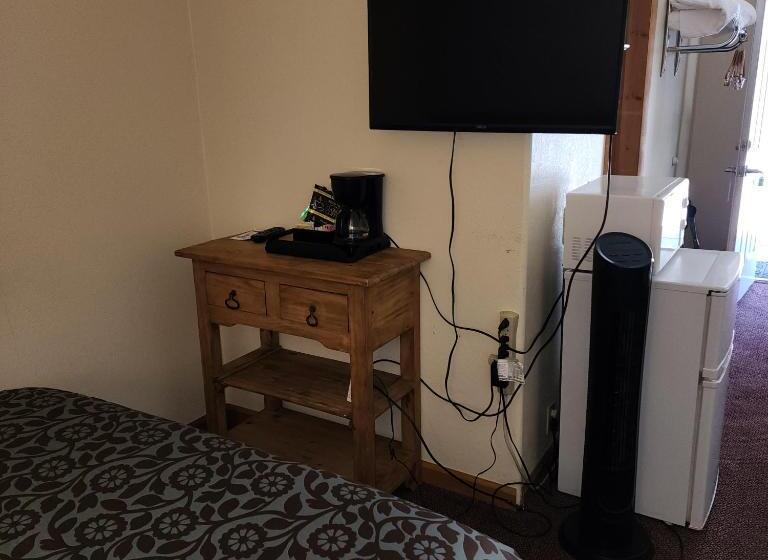 Номер Стандарт, Canyon Motel Near Rocky Mountain National Park