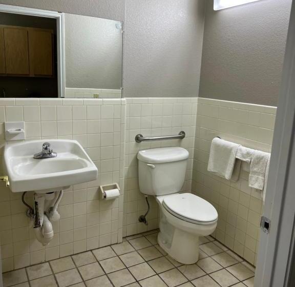 Habitació Estàndard Llit King, Country Inn Motel
