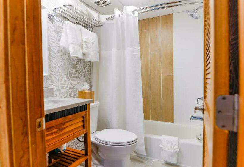 Люкс, Mahalo Diamond Beach Resort