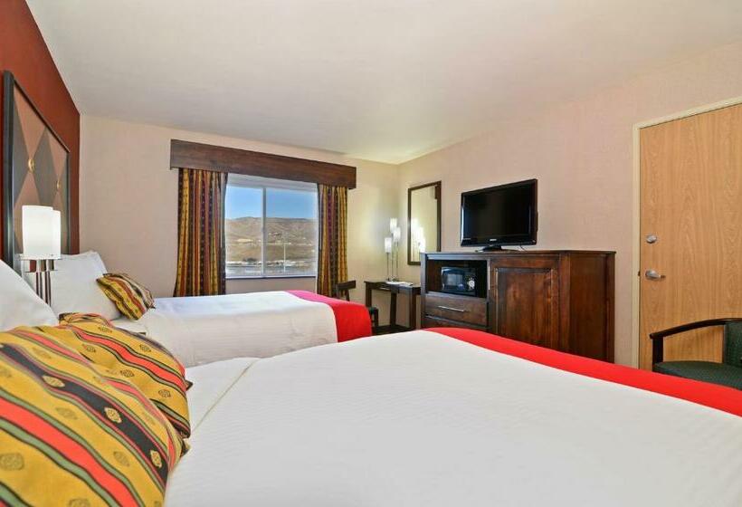 Номер Стандарт 2 Двуспальные Кровати, Inn America  Lewiston