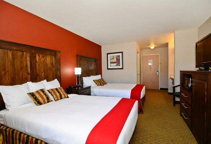 Номер Стандарт 2 Двуспальные Кровати, Inn America  Lewiston