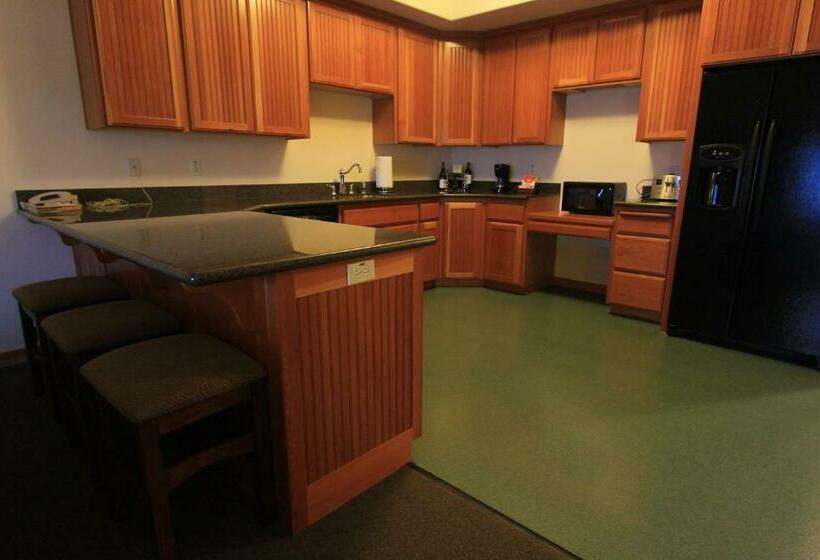 펜트하우스 스위트, Lodge At Sandpoint