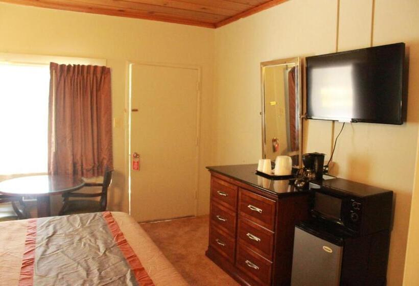 Стандартный Номер Кровать Кинг, Budget Inn  Yreka