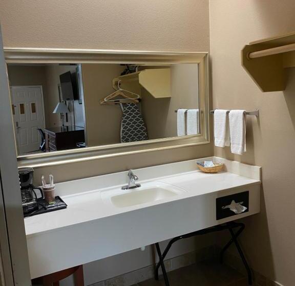 Стандартный Номер Кровать Кинг, Los Fresnos Inn And Suites