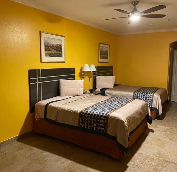 Номер Стандарт, Los Fresnos Inn And Suites