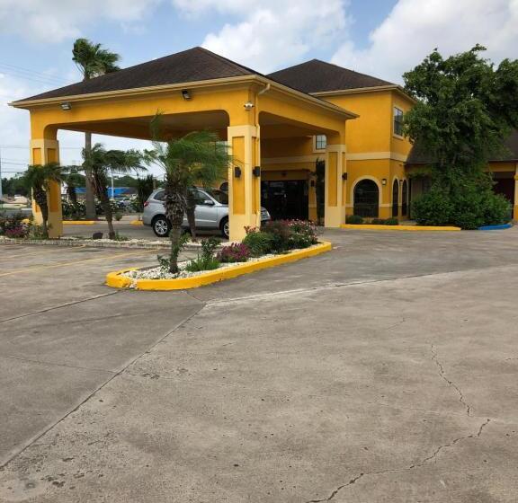 Номер Deluxe Одноместный, Los Fresnos Inn And Suites
