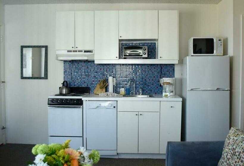Люкс, Montauk Oceanside Suites