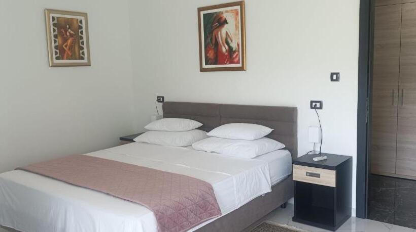 Номер Deluxe Вид на Море с Балконом, Villa Jane Inn