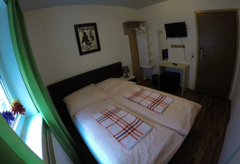 اتاق استاندارد, Hostel Nuremberg