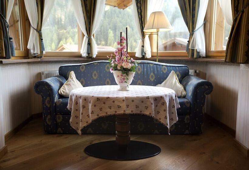 Номер Deluxe Вид на Горы, Garni Concordia   Dolomites Home