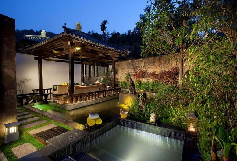 庭付きビラのワンベッドルーム, Banyan Tree Tengchong