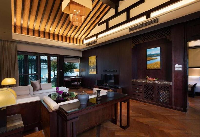 Вилла с 1 спальней и бассейном, Banyan Tree Tengchong
