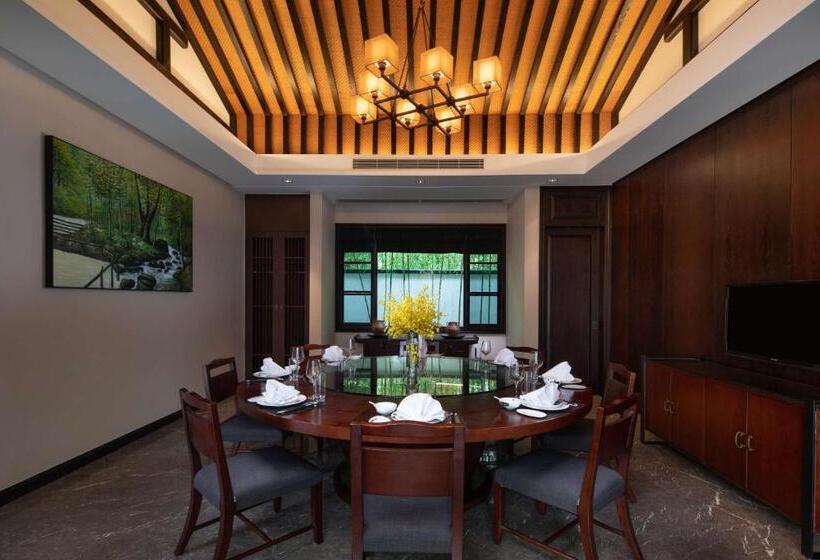 Президентский Люкс, Banyan Tree Tengchong
