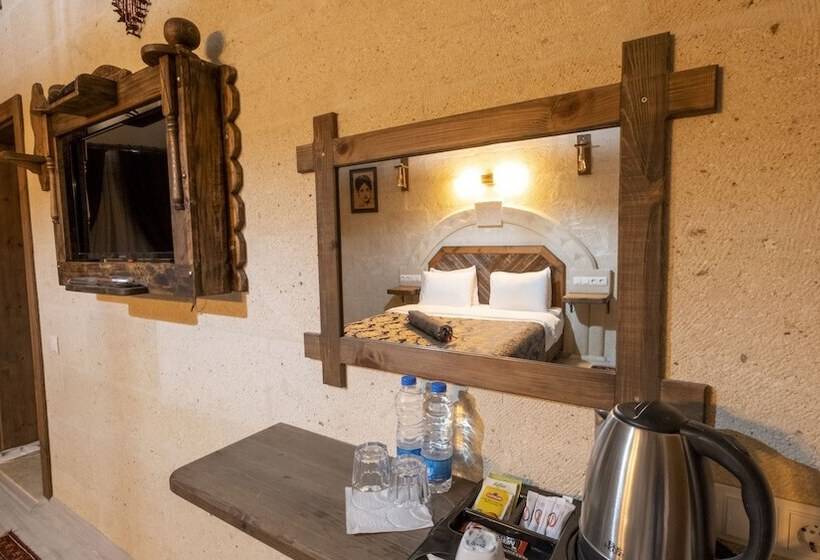 Quarto Deluxe, In Stone House