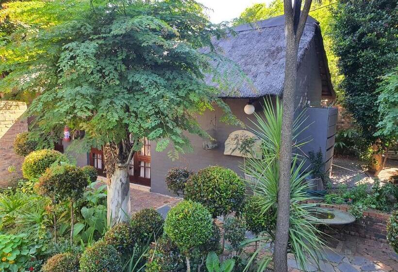 Студия Стандарт, Waterhouse Guest Lodge In Waterkloof
