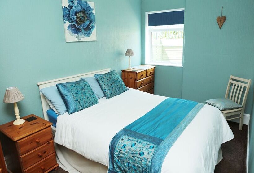 Апартаменты 1 Спальня, Abbey View Holiday Flats