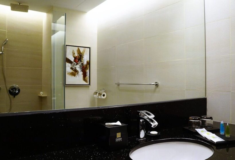 스탠다드 룸, Greens Hotel & Suites