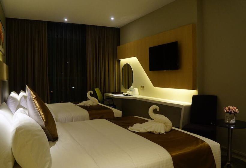 חדר פרמיום, Greens Hotel & Suites