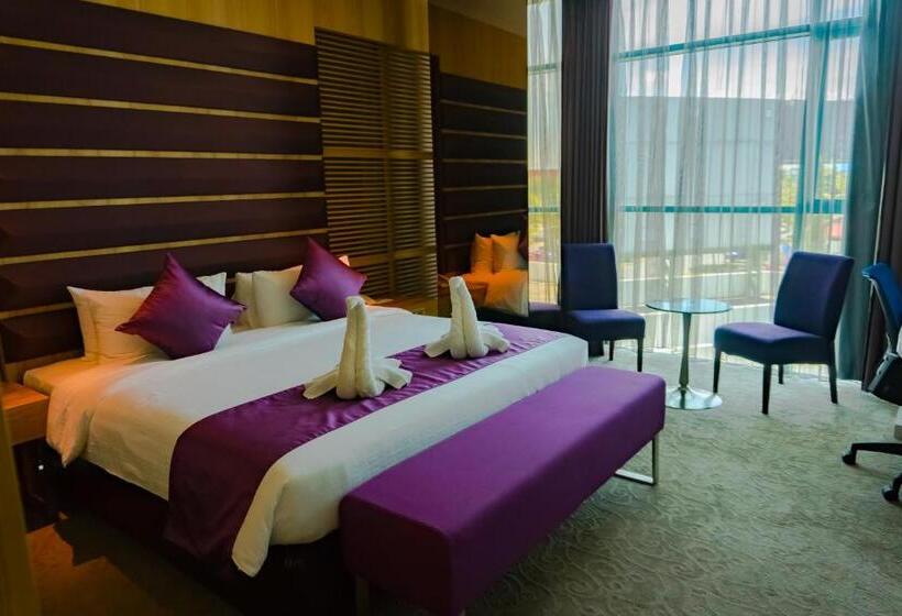 חדר פרמיום, Greens Hotel & Suites