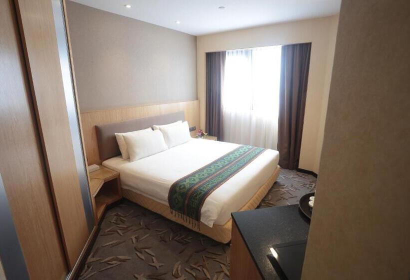 Номер Superior Кровать Кинг, Imperial Riverbank Hotel Kuching