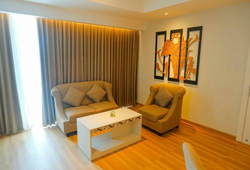 이그제큐티브 룸, Platinum Adisucipto Hotel & Conference Center
