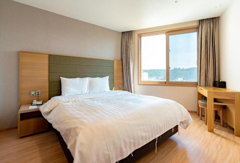 סוויטה, Sol Beach Samcheok