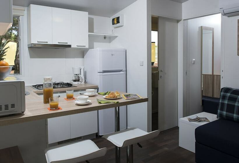 침실 2개 주택, Mobile Homes Brijuni Pineta