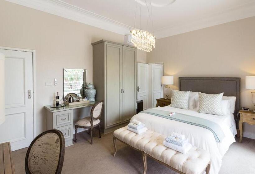 سوییت خانوادگی, Island Way Villa