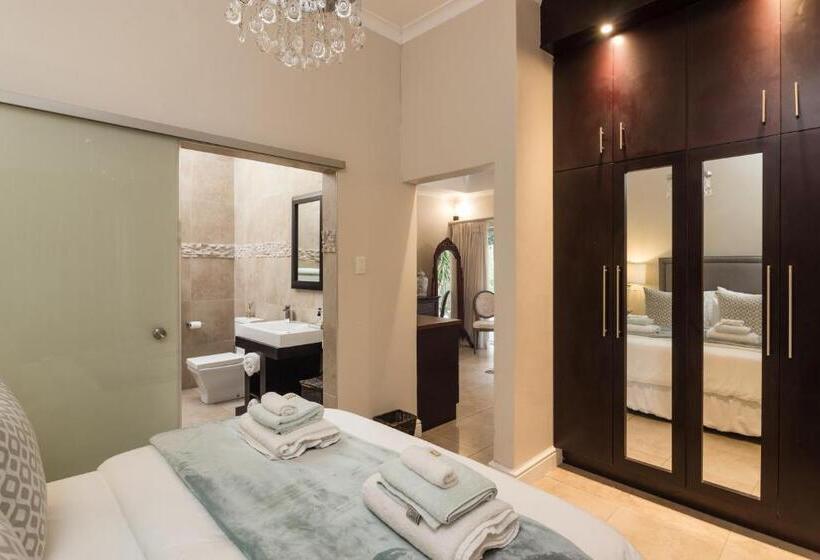패밀리 룸, Island Way Villa