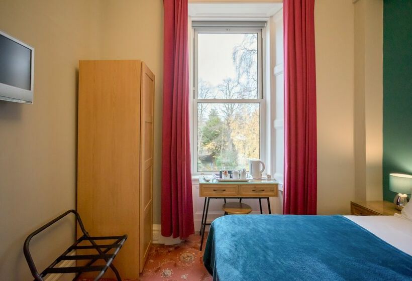 Quarto Estandar, Kingsley Guest House