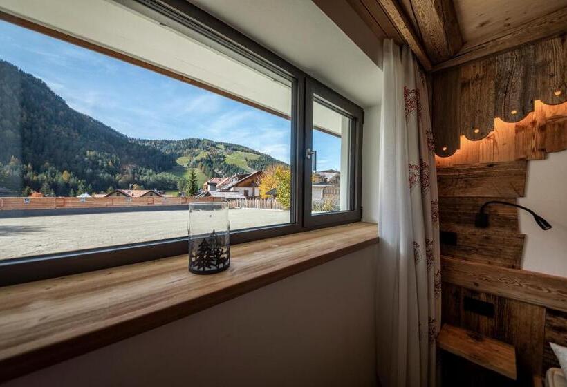 디럭스 룸, Garni Hotel Residence Diamant