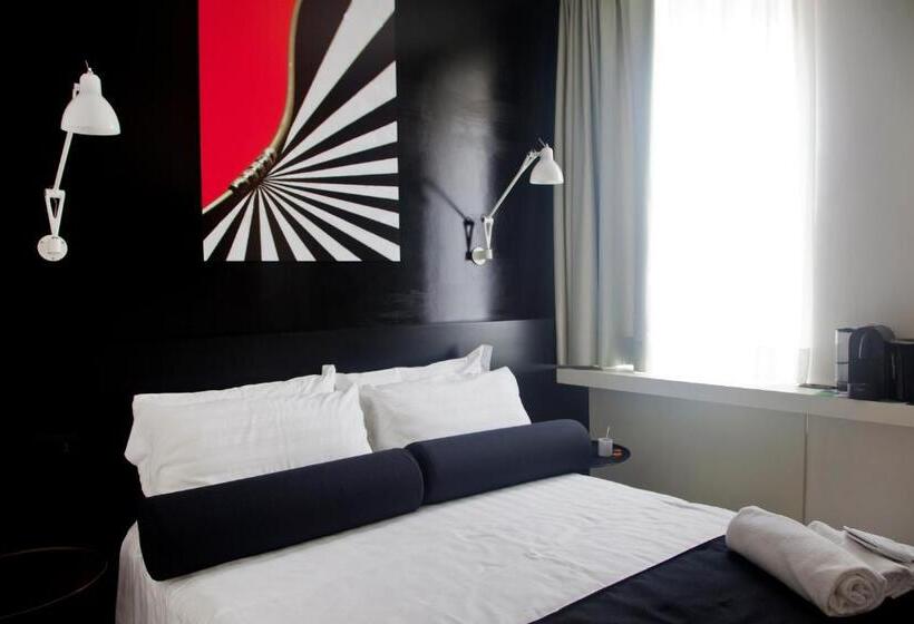 חדר אקונומי, Sora Luxury Inn