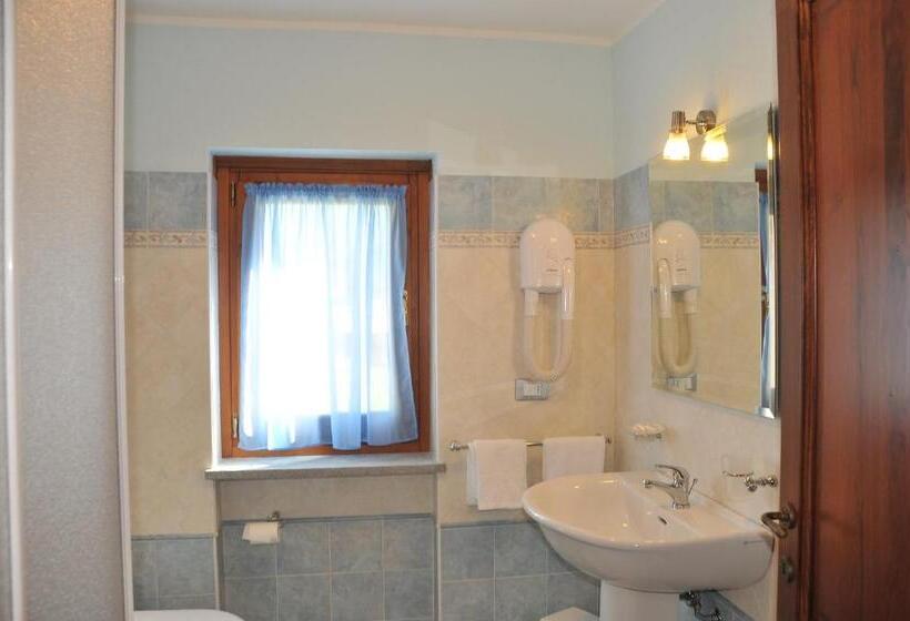 اتاق کلاسیک خانوادگی, Affittacamere Les Noyers