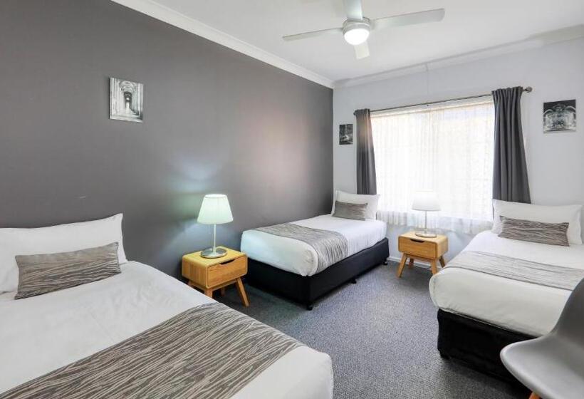 침실 2개 아파트, Colonial Motel & Apartments