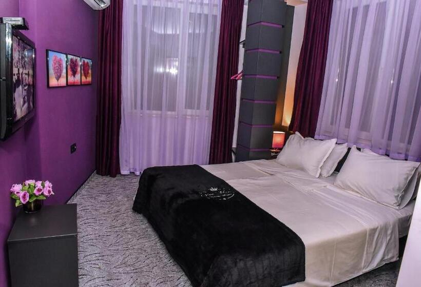 Номер Стандарт, Central Guest Rooms