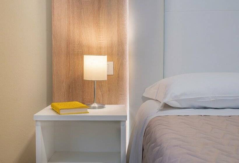 Chambre Classique, Suez